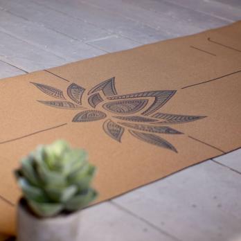 Пробковый коврик для йоги Лотос Yogamatic