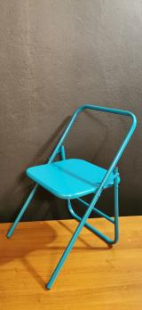 Голубой стул для занятий йoгoй Айенгара высотой 41см